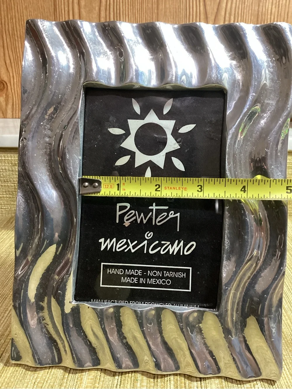Pewter Mexicano Decorative Wave Picture Frame Round and Star